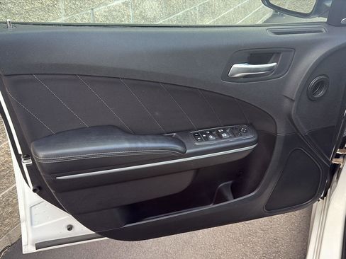 Used 2022 Dodge Charger GT RWD image 4