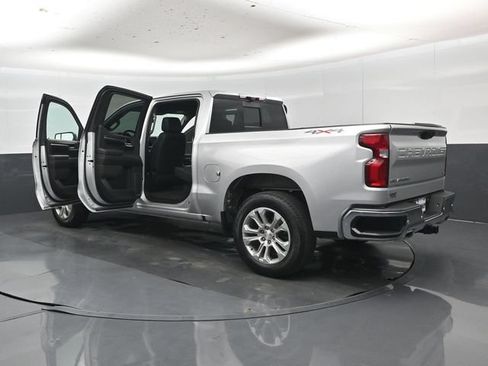 Used 2022 Chevrolet Silverado 1500 LTZ w/ Technology Package AWD/4WD image 56