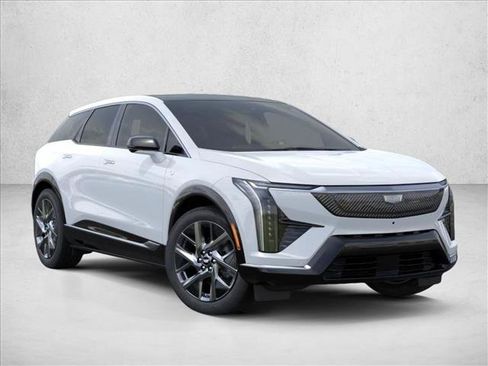 New 2026 Cadillac Optiq Luxury 1 RWD image 2