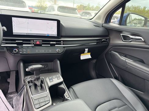 New 2026 Kia Sportage SX FWD image 24