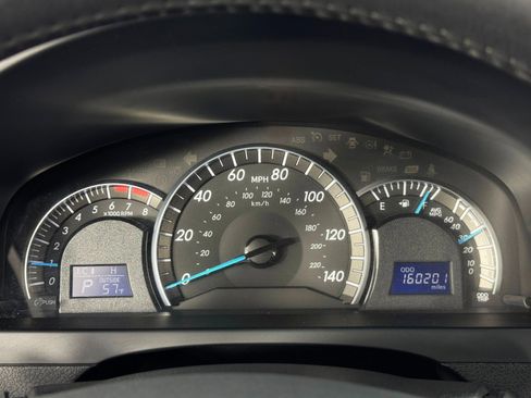 Used 2014 Toyota Camry SE image 17