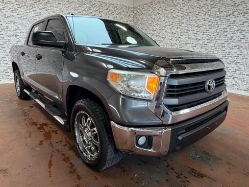 Used 2014 Toyota Tundra SR5 w/ SR5 Upgrade Package RWD image 7