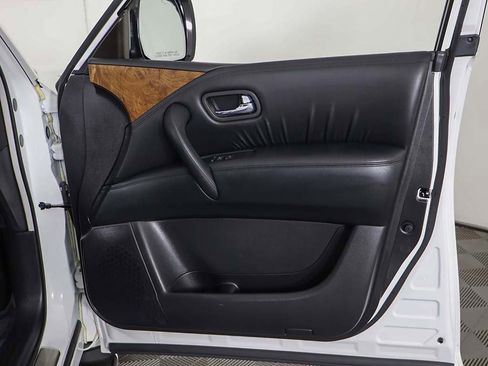 Used 2024 Nissan Armada SL w/ Cargo Package image 29