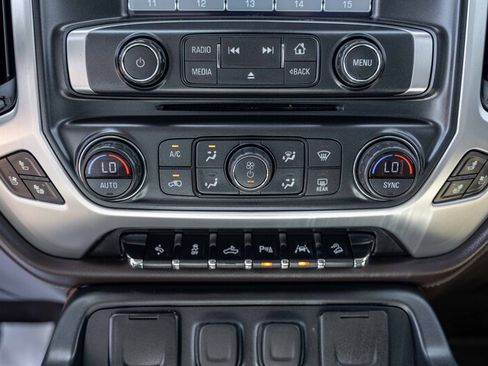 Used 2018 GMC Sierra 1500 SLT AWD/4WD image 14