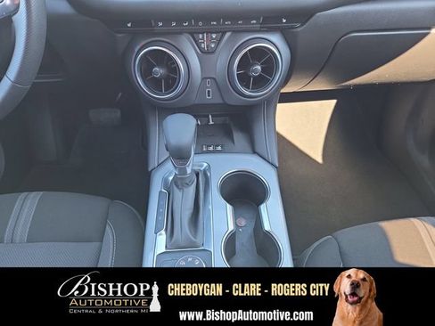 Used 2023 Chevrolet Blazer LT w/ Convenience Package AWD/4WD image 14
