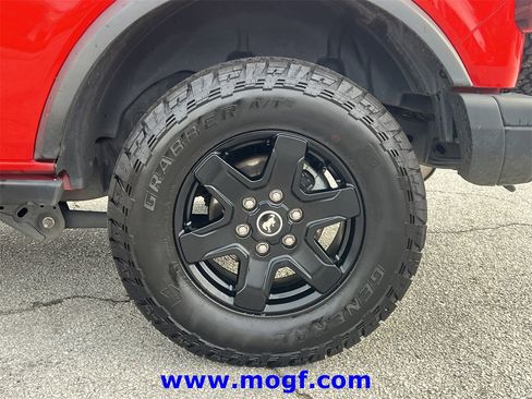 Certified 2022 Ford Bronco Black Diamond image 27