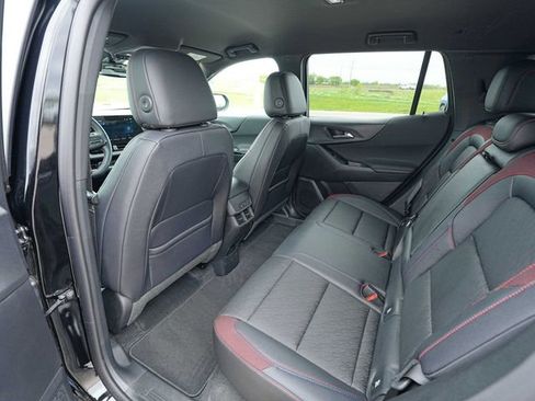 Used 2026 Chevrolet Equinox RS w/ Convenience Package III AWD/4WD image 18