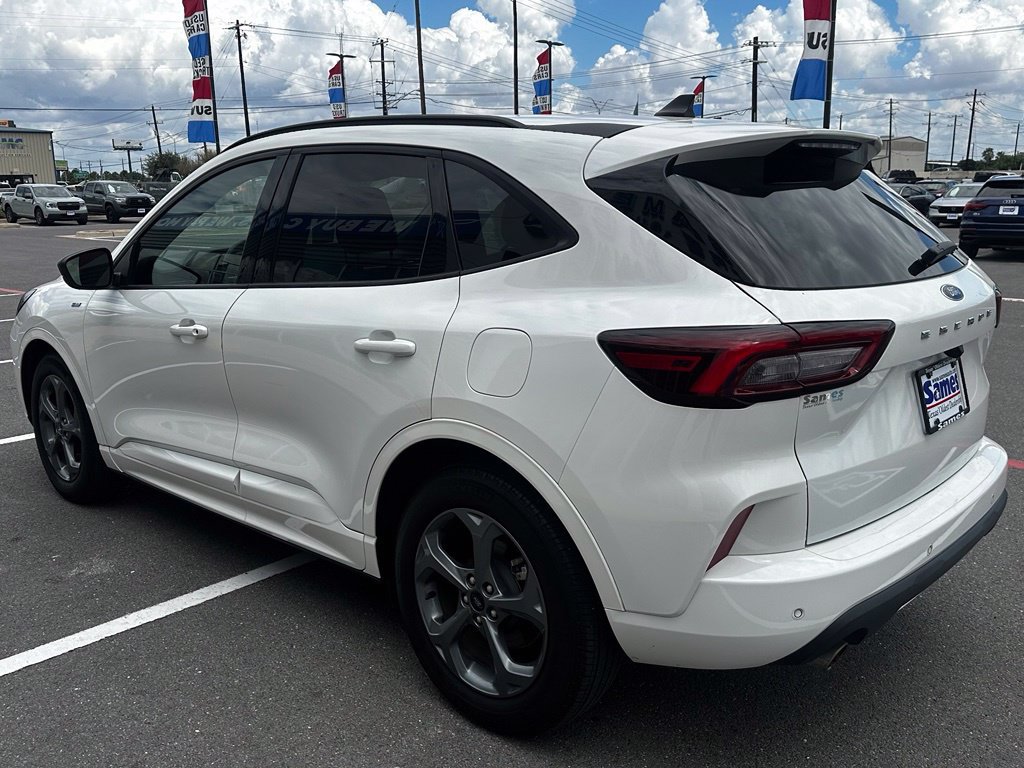 Used 2023 Ford Escape ST-Line w/ Tech Pack #1 FWD image 10