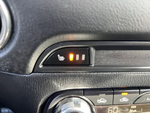 Used 2018 MAZDA CX-5 Touring image 25