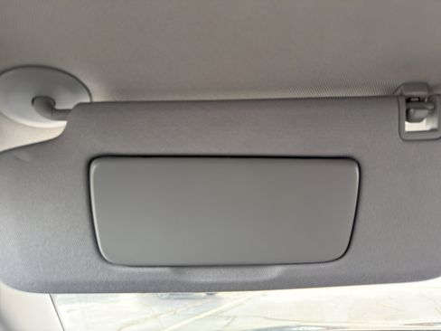 Used 2020 Chevrolet Equinox LT image 24