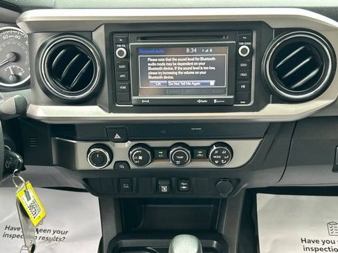 Used 2019 Toyota Tacoma SR5 AWD/4WD image 49