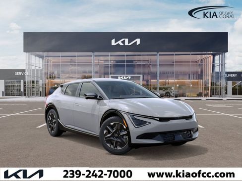 New 2026 Kia EV6 Wind RWD image 8