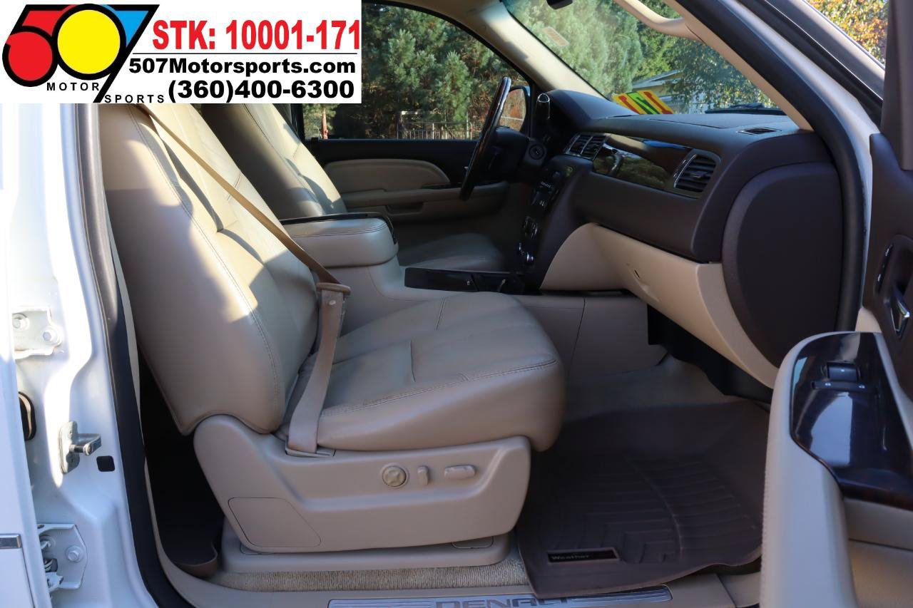 Used 2007 GMC Yukon Denali AWD/4WD image 25