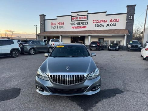 Used 2016 Mercedes-Benz E 350 4MATIC Sedan image 2