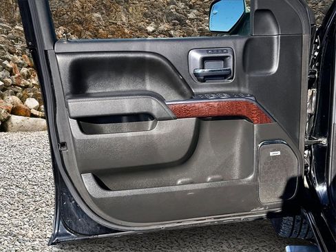 Used 2016 GMC Sierra 1500 SLT w/ SLT Premium Package image 19