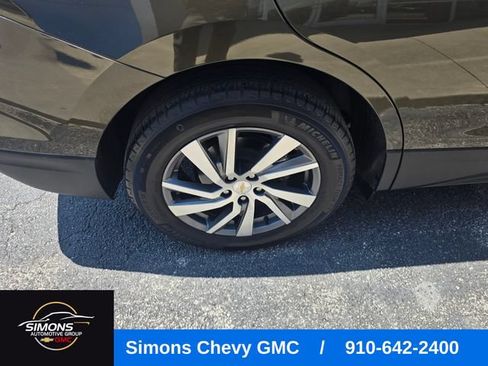 Used 2023 Chevrolet Equinox Premier AWD/4WD image 42