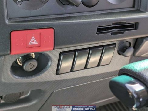 New 2024 Chevrolet Low Cab Forward image 28