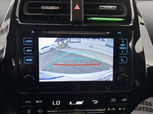 Used 2018 Toyota Prius Prime Plus image 23