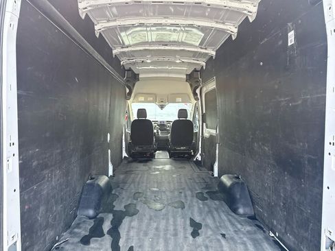 Used 2024 Ford Transit 250 148 High Roof Extended w/ Load Area Protection Package RWD image 21