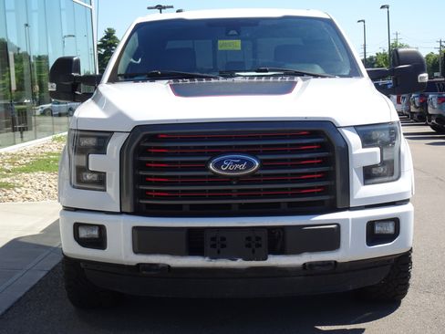 Used 2016 Ford F150 Lariat w/ Equipment Group 502A Luxury AWD/4WD image 8