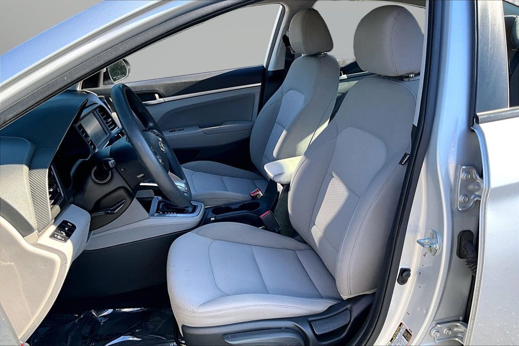 Used 2020 Hyundai Elantra SEL FWD image 23