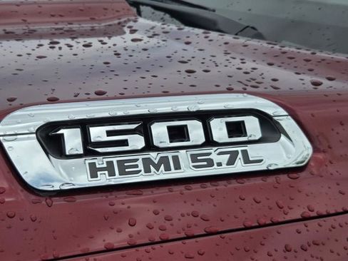 Used 2020 RAM 1500 Laramie AWD/4WD image 9
