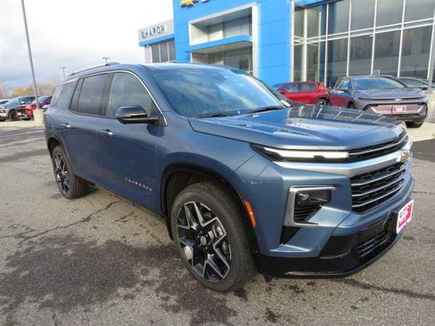 New 2026 Chevrolet Traverse High Country w/ LPO, Floor Liner Package image 2