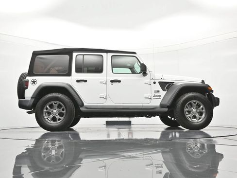 Used 2020 Jeep Wrangler Unlimited Sport AWD/4WD image 39