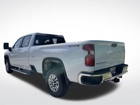 Used 2026 Chevrolet Silverado 2500 LT AWD/4WD image 5