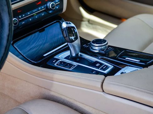 Used 2014 BMW 535i Sedan RWD image 20