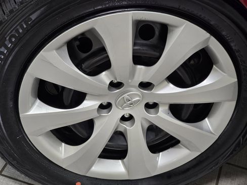 Certified 2024 Toyota Corolla LE image 7