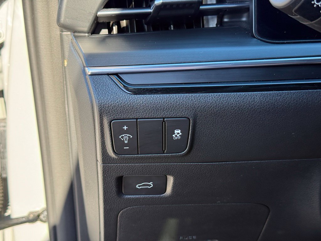 Used 2025 Kia K5 GT-Line AWD/4WD image 18