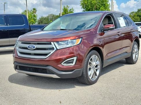 Used 2015 Ford Edge Titanium w/ Technology Package FWD image 3