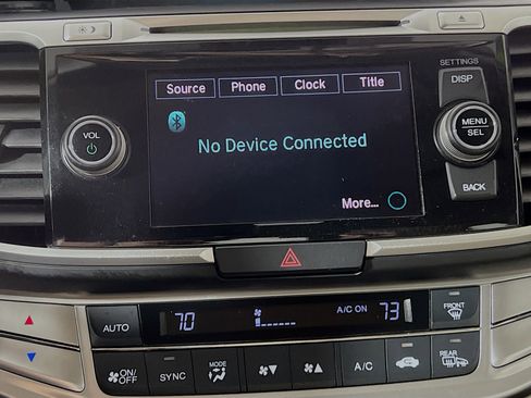 Used 2015 Honda Accord EX-L image 26