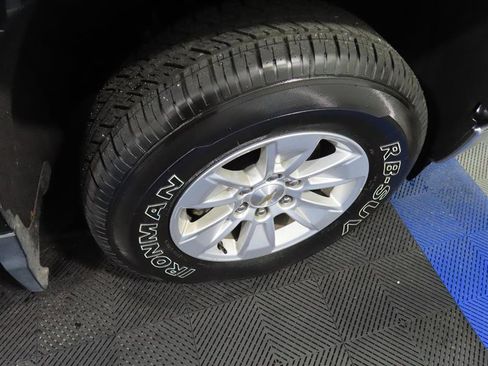 Used 2023 Chevrolet Silverado 1500 LT w/ Protection Package image 9