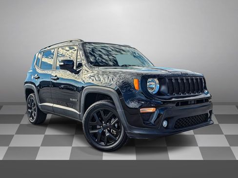 Used 2023 Jeep Renegade Altitude w/ Convenience Group I AWD/4WD image 1