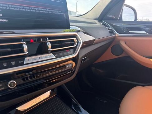 Used 2024 BMW X3 xDrive30i w/ Premium Package image 26