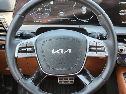 Certified 2025 Kia Telluride SX Prestige X-Line AWD/4WD image 17