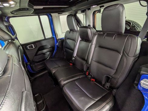 Certified 2021 Jeep Wrangler Unlimited Rubicon w/ Trailer Tow Package image 25