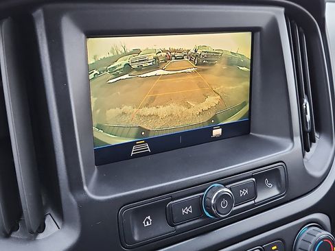 Certified 2022 Chevrolet Colorado W/T w/ WT Convenience Package image 17