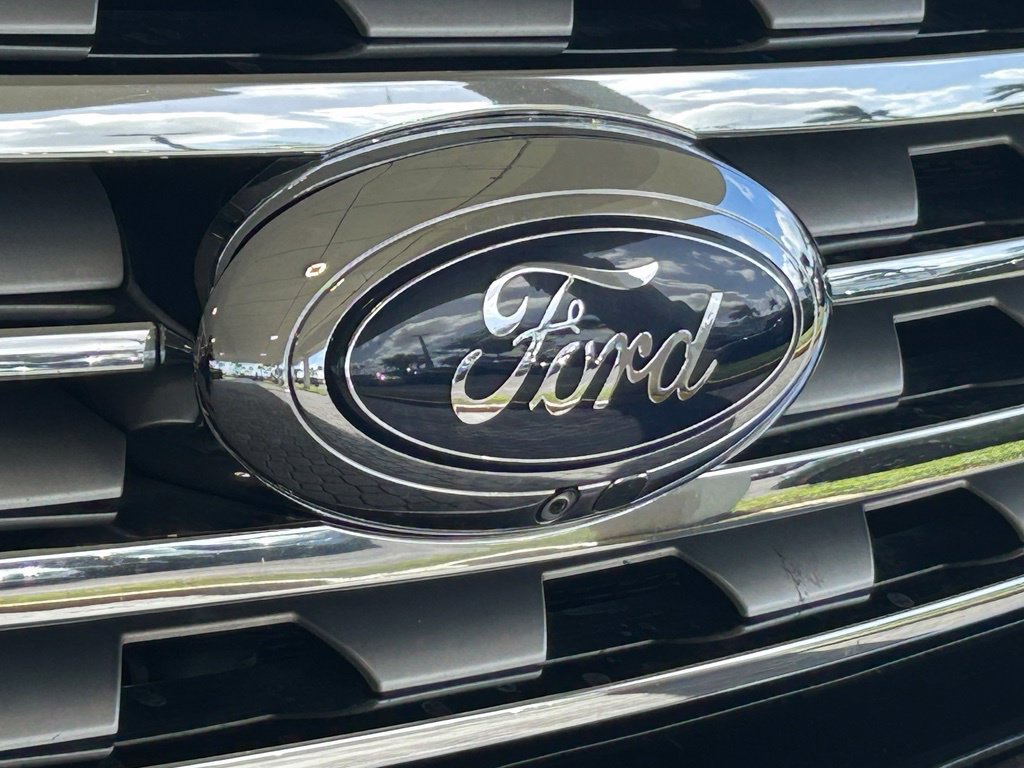 Used 2021 Ford Expedition Limited RWD image 20