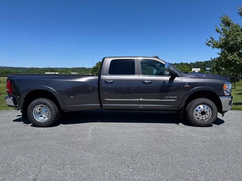 Used 2019 RAM 3500 Limited w/ Max Tow Package AWD/4WD image 16