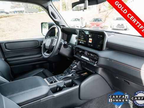 Used 2025 Toyota Land Cruiser image 11