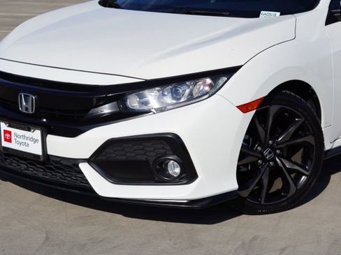 Used 2019 Honda Civic Sport image 5