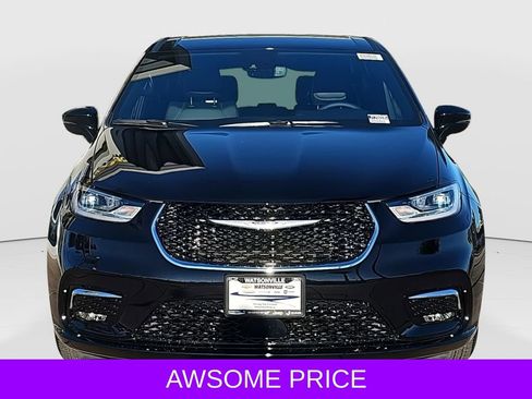 New 2026 Chrysler Pacifica Select image 8