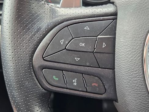 Used 2024 Dodge Durango GT RWD image 25