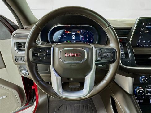 Certified 2023 GMC Yukon XL SLT image 9