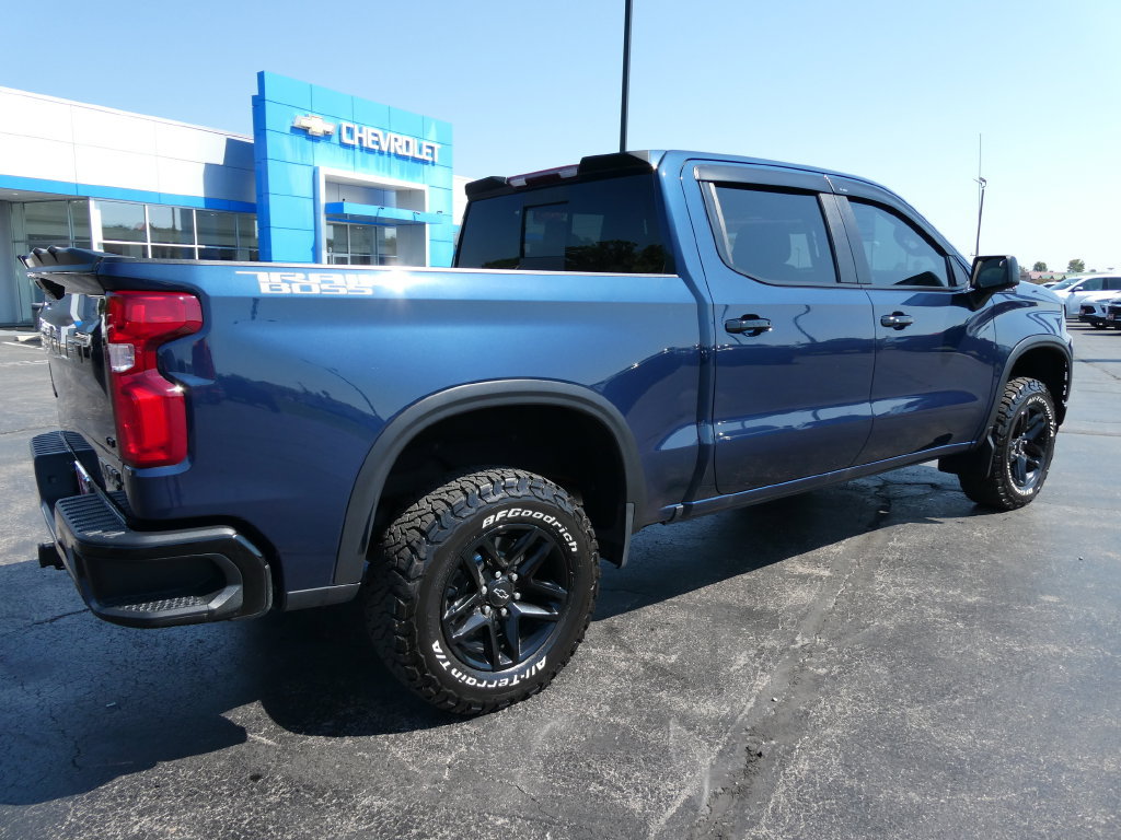 Used 2020 Chevrolet Silverado 1500 LT Trail Boss AWD/4WD image 5
