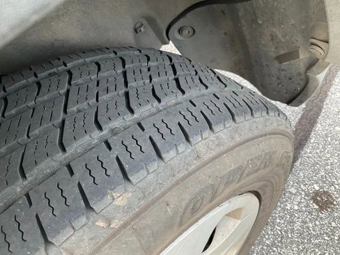 Used 2019 Toyota RAV4 LE w/ Phone Cable & Charge Package image 12