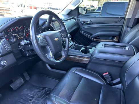 Used 2016 Chevrolet Tahoe LT image 11